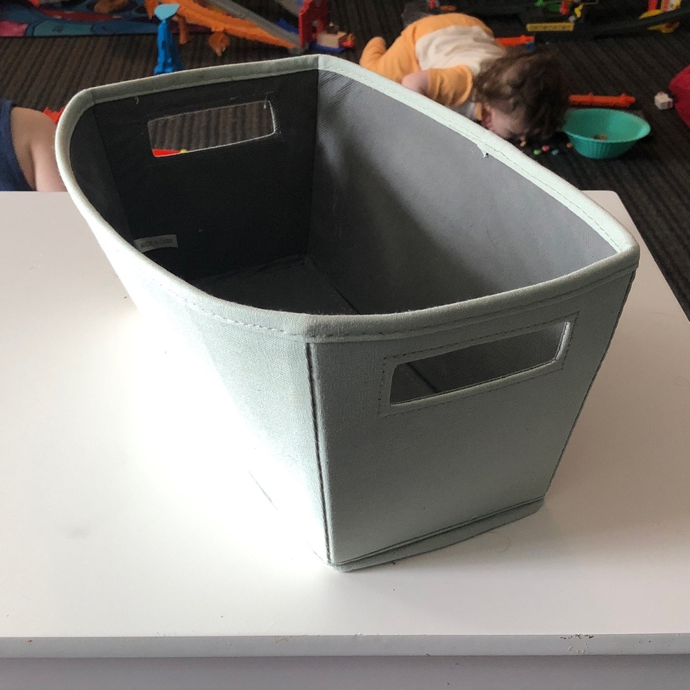 π Anchor Print & Plain Green Storage Bin Set - Picture 7 of 11